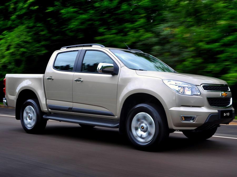  Chevrolet S-10 Double Cab 2012 года  (BR) (фото 4 из 12)